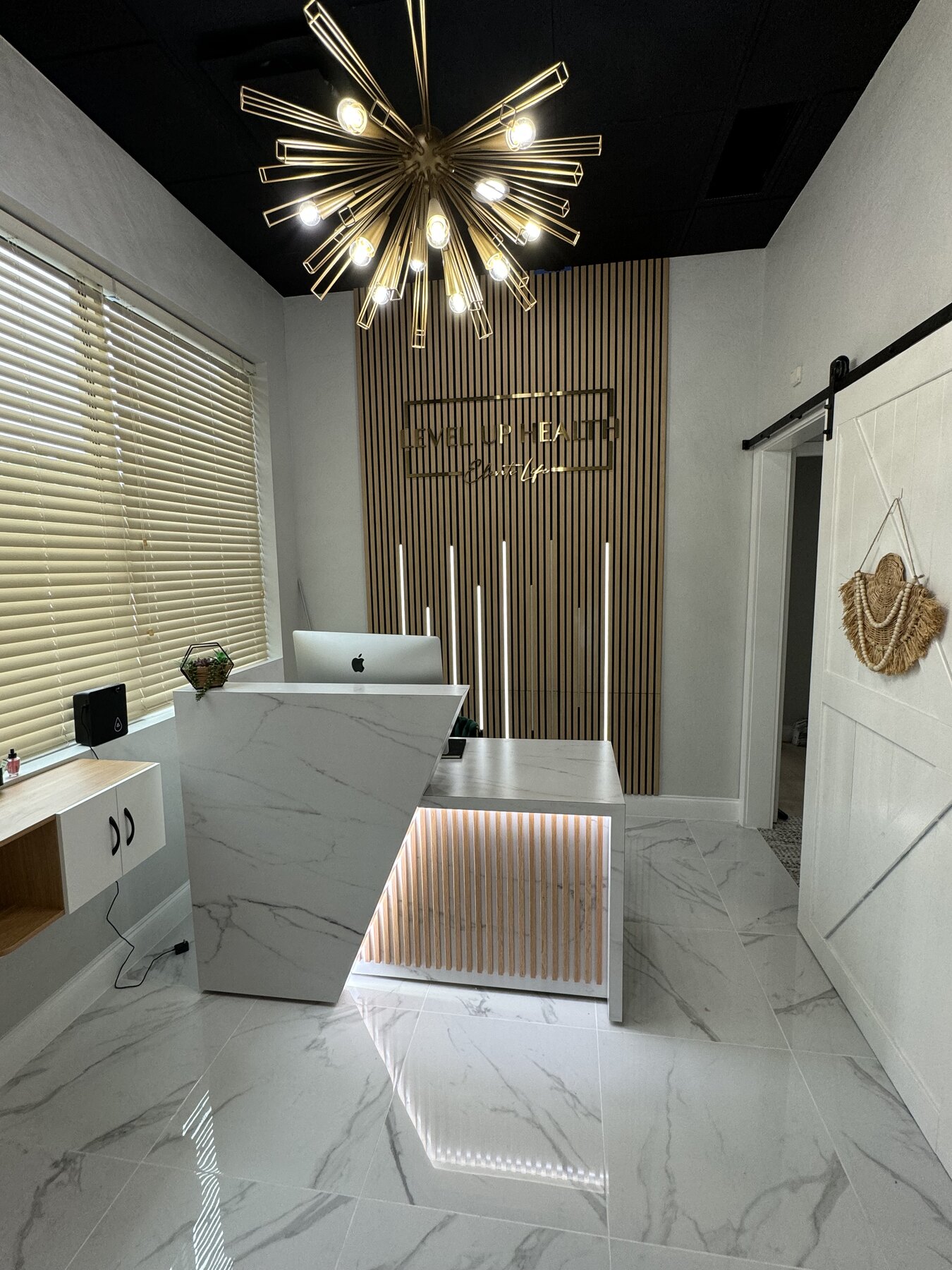 Level Up Health reception desk in Frisco